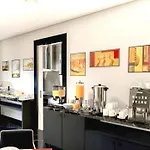 Jane 4*