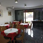 Otel Jane 4*
