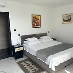 Otel Jane 4*