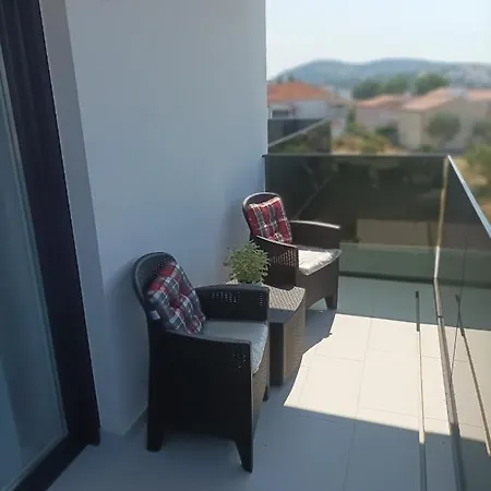 Jane Hotel