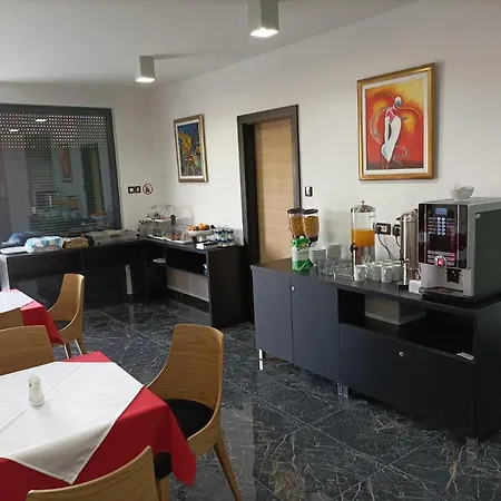 Jane 4* Rogoznica (Sibenik-Knin)