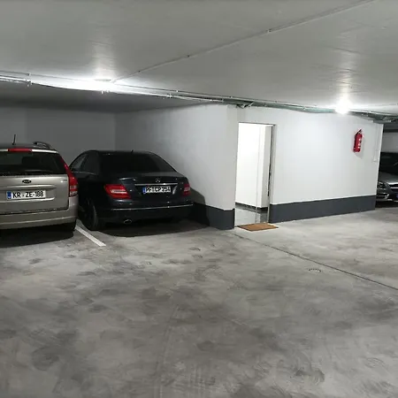Jane Hotel 4*