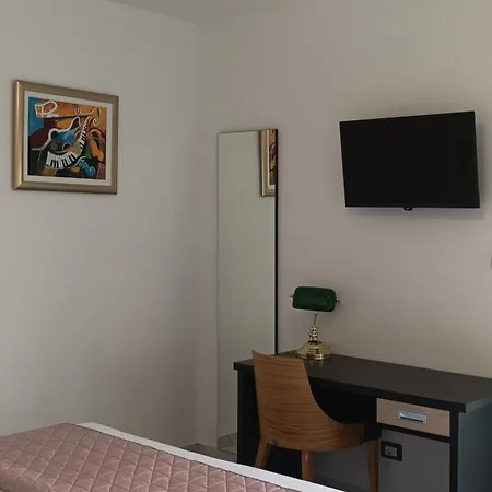Hotel Jane 4*