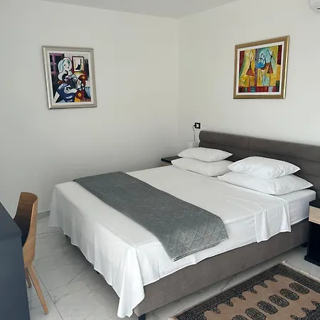 Hotel Jane 4*