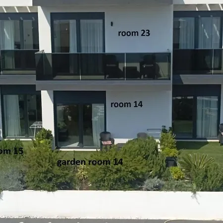 Jane 4* Rogoznica (Sibenik-Knin)