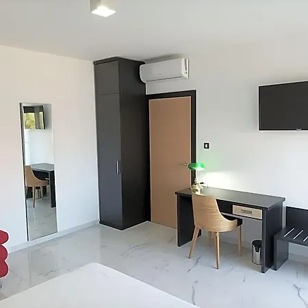 Hotel Jane 4*