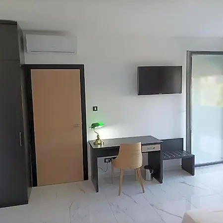 Hotel Jane Rogoznica (Sibenik-Knin)