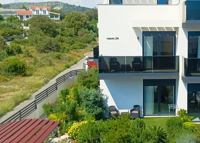 Jane 4* Rogoznica (Sibenik-Knin)