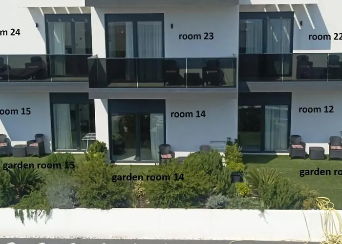 Jane 4* Rogoznica (Sibenik-Knin)